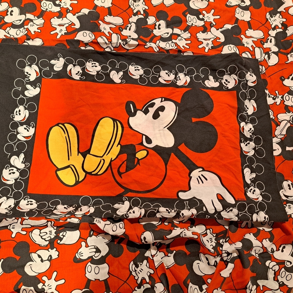 Disney Mickey Mouse Full Size Fitted Sheets With Standard Pillowcase